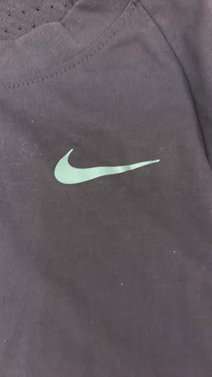 Nike Dri Fit Long Sleeve Running Shirt thumbnail 2