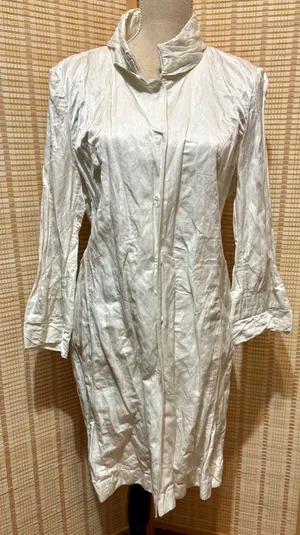 Worth Elegant White Coat Size L thumbnail 1