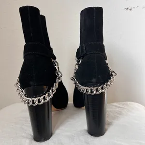 Paige London Black Suede Pointed Toe Heel Boots Chain Detail 9.5‎ thumbnail 7