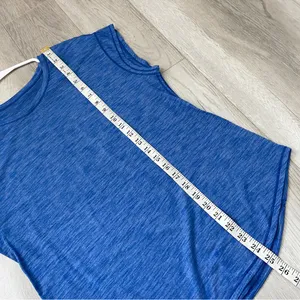 Lululemon Lightweight Top pedal to the medal short sleeve womens Blue (size 8) thumbnail 6