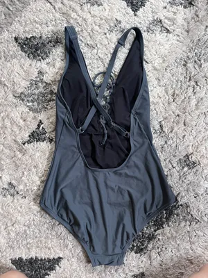 Michael Kors One Piece Swimsuit thumbnail 2