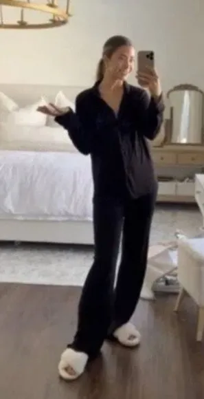 SKIMS Onyx Pajama Set thumbnail 1