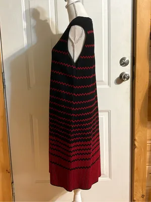 Nic+Zoe Fall Fever Jacquard shift dress in Black & Red size Large thumbnail 4