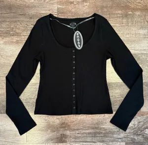 NWT Scoop Black Women’s Long Sleeve Scoop Neck Top Button Down Front Medium thumbnail 1