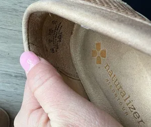 Naturalizer size 8 thumbnail 4