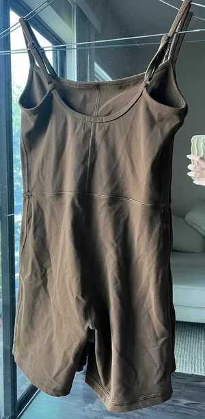 Aritzia Wilfred Free DIVINITY 5" ROMPER thumbnail 3