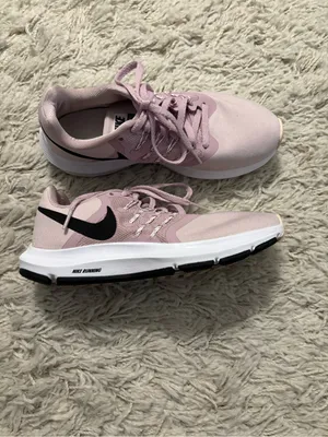 Nike “Run Swift” Women’s Size 6.5 Plum Chalk Color thumbnail 11