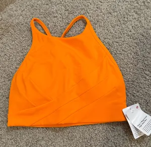 Lululemon Sports Bra Y Flow thumbnail 1
