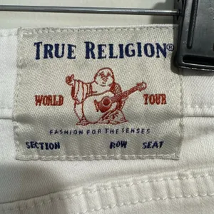 True Religion White Denim Jennie Curvy Mid Rise Shorts Cotton Womens Size 27/4 thumbnail 4