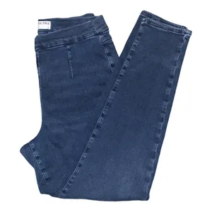 We The Free – CRVY Infinite Stretch Tapered Leg Pull-On Jeans – Size L Mock Fly thumbnail 3