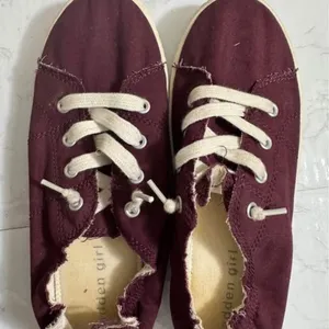 Madden Girl Sneaker Women 8 Red Marisa Round Toe Lace‎ Up Casual Comfort Canvas thumbnail 1
