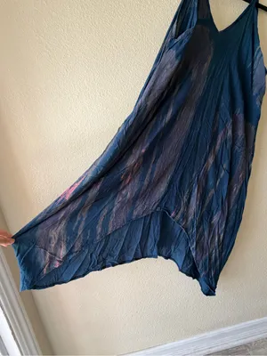 Boho V-Neck Blue Print Handkerchief Hem Maxi Dress thumbnail 4