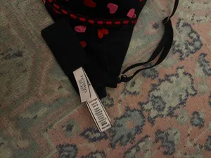 Victoria's Secret Hearts bra thumbnail 3