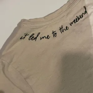 Old Navy- I followed my heart It lead me to the weekend T Shirt thumbnail 5