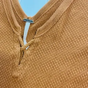 Free People Vintage Crafty Cuff Thermal Top Yellow Gold Rust Lace Cuffs‎ thumbnail 4