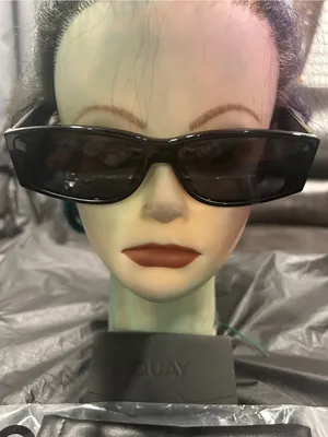 Quay Australia Black Slim Rectangle Sunglasses thumbnail 5