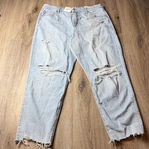 American Eagle Curvy Mom Jeans | Super High Rise | Light Wash Size 18 thumbnail 4