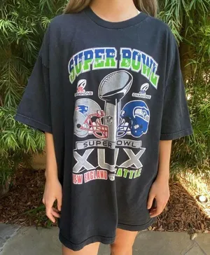 NFL Super Bowl Patriots vs. Seahawks Football Tee Size XXL thumbnail 1