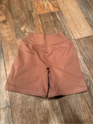 Alphalete Alphalux Wonder Shorts 6” thumbnail 3