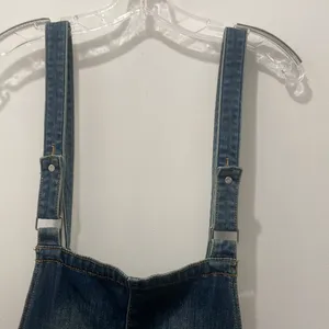 Levi’s shortalls in medium dark wash 1990’s style coverall s Medium thumbnail 2