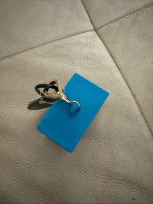 Bath & Body Works Bright Blue Mini Bag Keychain with Gold Hardware thumbnail 2
