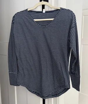 Lululemon navy blue‎ white stripe long sleeve top thumbnail 1