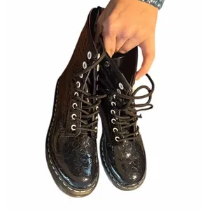 Dr Martens 1460 Women Size 9 Jungle Patent Leather Flower Emboss Boot Black thumbnail 4