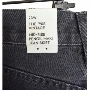 Aritzia The‎ '90S Vintage Mid-Rise Pencil Maxi Jean Skirt Size 23W Black #118619 thumbnail 5