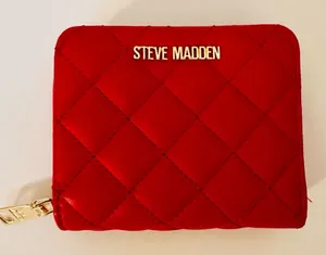 Steve Madden Red Quilted Women's Bifold Wallet w Zipper Pocket - 4” x 5” NWOT thumbnail 1