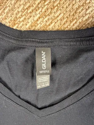 Gildan Black V-Neck Tee Italia with Italian Flag thumbnail 2