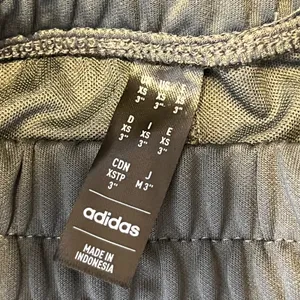 12 | NWT Adidas Pacer Knit High Athletic Running‎ Workout Shorts Grey Womens XS thumbnail 4