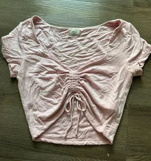 Aritzia Wilfred pink crop top thumbnail 1