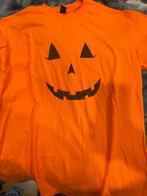 Gildan Women’s MD Orange Pumpkin Face Halloween Costume Tee thumbnail 1