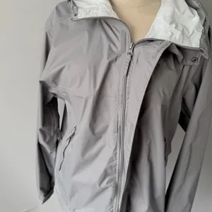 Helly Hansen Gray Hooded Rain Jacket Women’s Small Waterproof Lightweight thumbnail 6