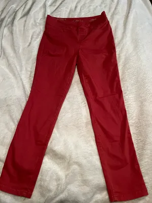 Women’s Pants thumbnail 1
