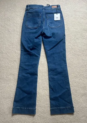 Lola Jeans Mid rise bootcut  thumbnail 2
