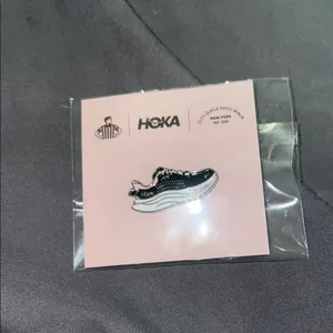 Hoka sneakers pin thumbnail 2