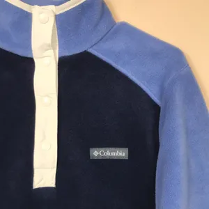 Columbia Women’s Fleece Color Block Blue White Snap Button Pullover Sweatshirt thumbnail 3