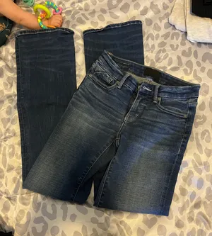Boot cut jeans thumbnail 1