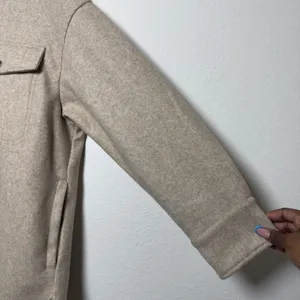 Zara Women Shacket Small Beige Oversized Snap Button‎ Front Cozy Winter thumbnail 2