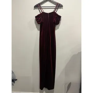 Vintage 90s Dollar USA Burgundy Velvet Cold Shoulder Maxi Dress M thumbnail 4