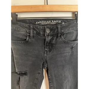 American Eagle Super Stretch X Skinny Jeans Black Distressed Ripped Frayed Hem 0 thumbnail 4