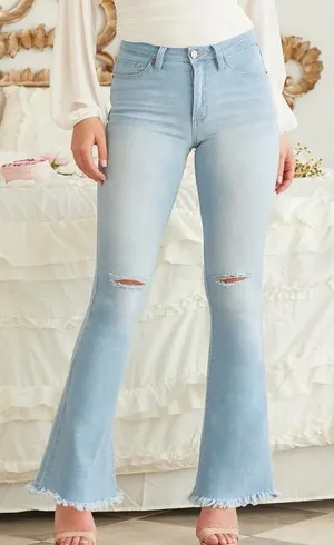 YMI Light Wash Distressed Flare Jeans‎ Womens 11 30 Y2K Frayed Hem Denim thumbnail 1