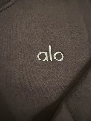 Alo Espresso Yoga Accolade pullover thumbnail 3