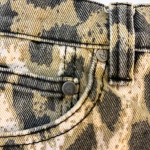 MinkPink Animal Instincts Leopard Print Shorts Wms XS Buttonfly Denim Distress thumbnail 12