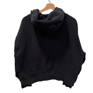 Gap SemiCrop Hooded Sweatshirt Black Size Medium 22x20 (Preowned) thumbnail 3