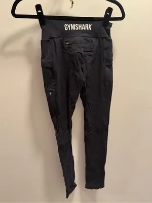 Gymshark Black High-Waist Leggings with Side Pockets thumbnail 3