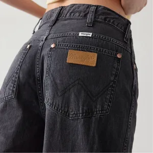wrangler jeans  thumbnail 3
