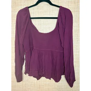 Hollister Burgundy Crochet Lace Smocked Back Babydoll Top XL Long Sleeve Plum thumbnail 4