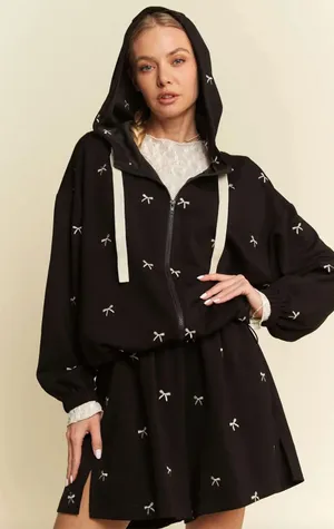 Davi & Dani Bow Print Size Small Black Hoodie and Shorts Matching Lounge Set thumbnail 1